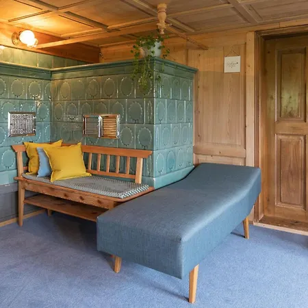 Liebevoll Sanierte In Einem Alten Bregenzerwaelderhaus By Interhome Daire