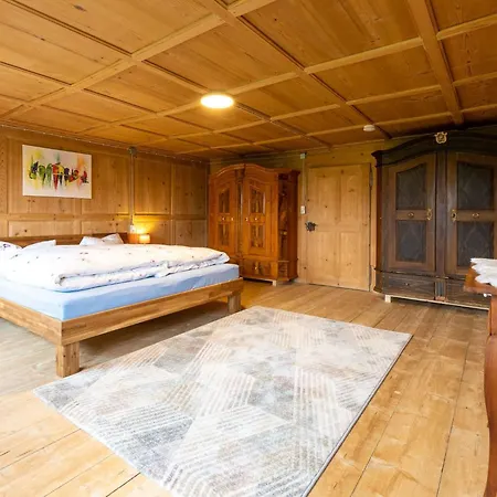 Daire Liebevoll Sanierte In Einem Alten Bregenzerwaelderhaus By Interhome *